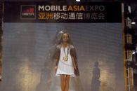 2014 GSMA-360Fashion and Tech Runway Show Offers the Integration of Fashion and Technology